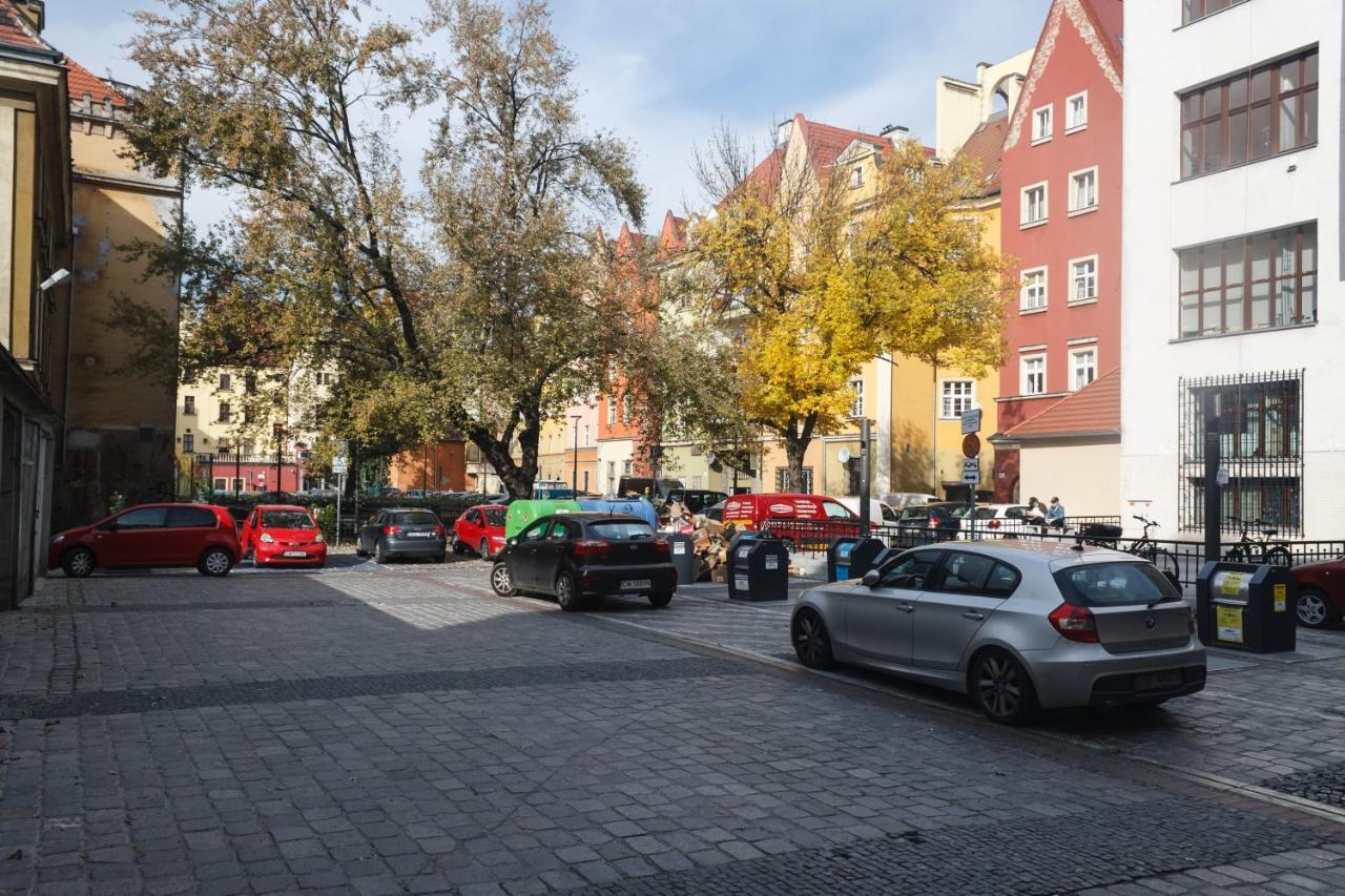 Apartamenty Hexus - Ofiar Oswiecimskich - Wroclaw Centrum Rynek Buitenkant foto